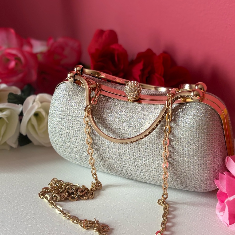 Elegant Silver Evening Clutch with Gold Chain - Picture 3 of 5